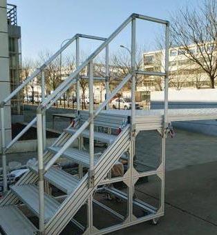 定制铝型材踏步走台的注意事项